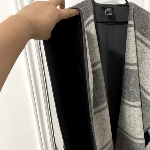 Winter cardigan - Picture 4 of 7